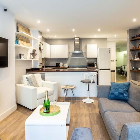 Appartamento Kensington Garden Flat Londra Esterno foto
